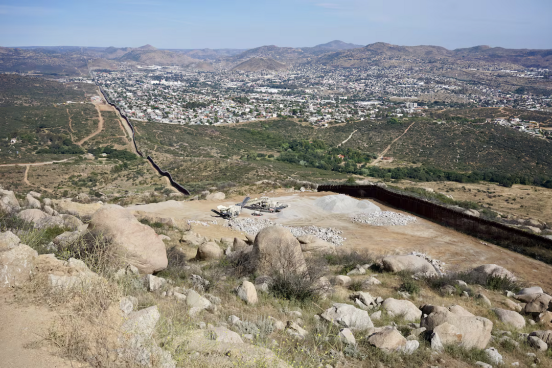  Trump's wall threatens sacred lands on San Diego's Tecate Peak